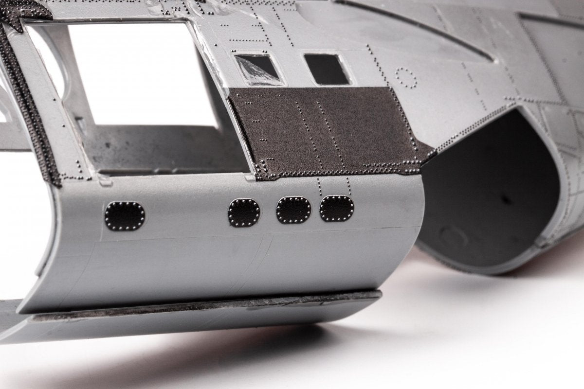 Rivets positifs et détails de surface Eduard ER48001 Mi-24V Zvezda 1/48 – image 13