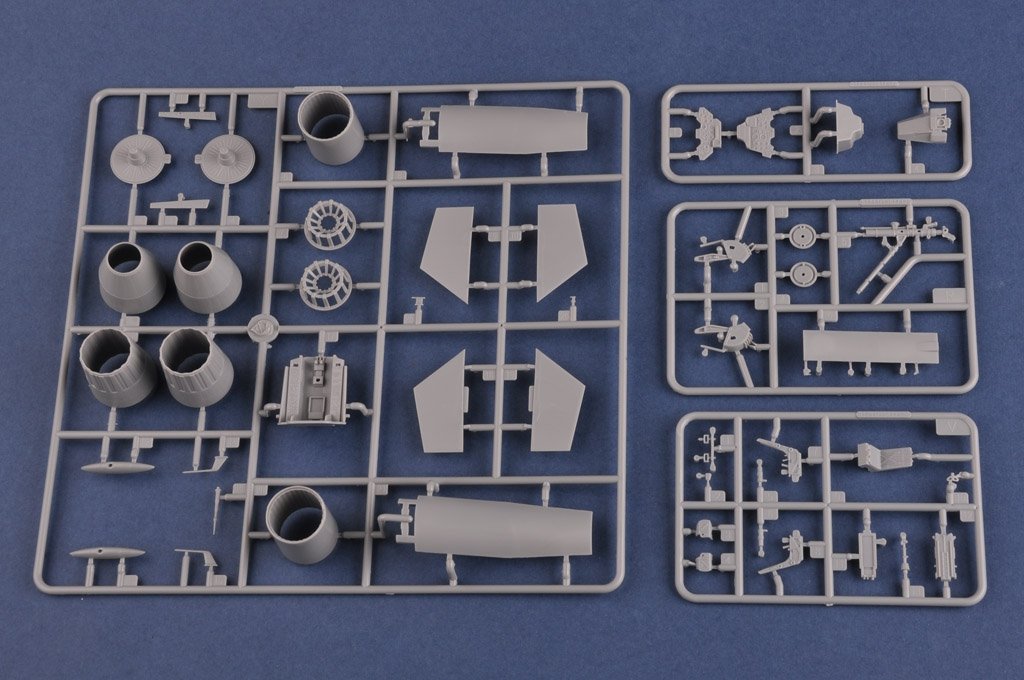 Hobby Boss 81713 Su-27UB Flanker C 1/48  – image 9