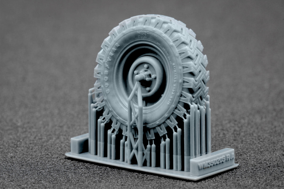 ScaleX WM 35020S L. Rover 88 6.5 small Sagged wheel set (for AK-Interactive) 1/35