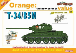 CYBER HOBBY 9139 T-34/85M avec équipe de sapeurs NVA (1/35)
