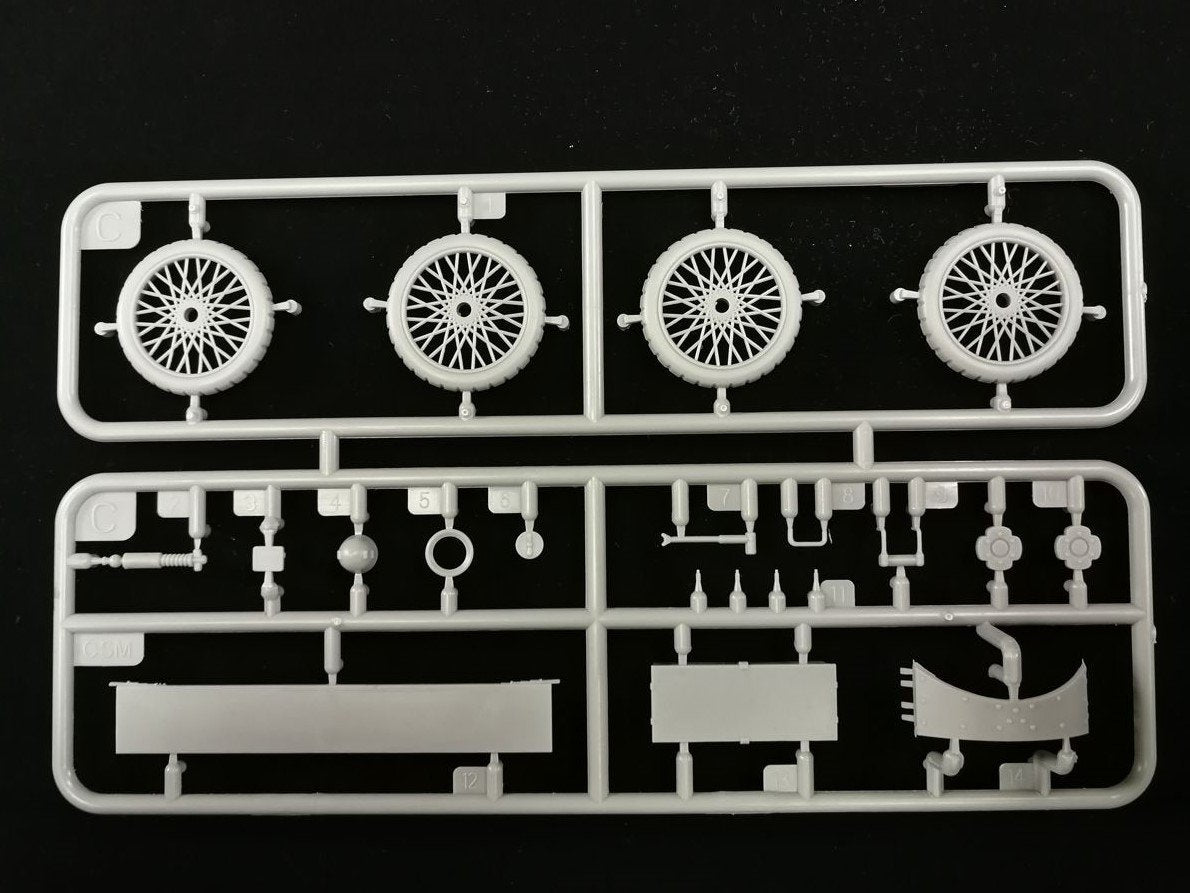 Copper State Models 35001 Voiture blindée Lanchester (1/35) – image 4