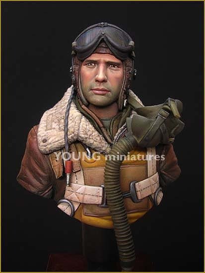 Young Miniatures YM1815 Mitrailleur de flanc B-17 ETO, 1944 1/10  – immagine 2