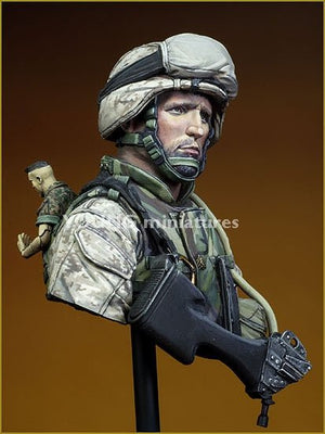 Young Miniatures YM1816 USMC Falloujah Irak 2004 1/10 – imagen 3