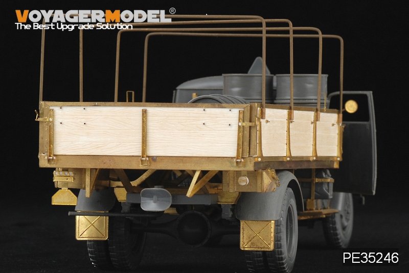 Maquette Voyager PE35246 Camion cargo allemand Opel Blitz 3t 4x2 / Benne peu profonde (pour TAMIYA 35291) 1/35 – image 5