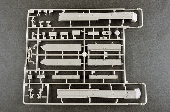 Trumpeter 09588 Char de combat principal russe T-80BVM (Corps des Marines) 1/35 – image 6
