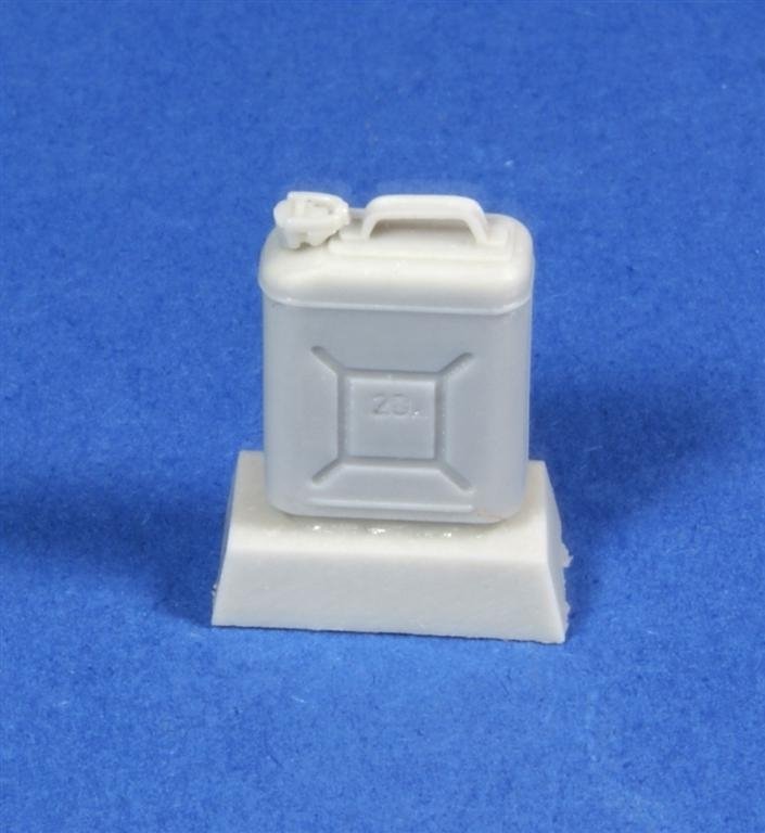Panzer Art RE35-186, bidons de 20 litres de l'armée soviétique, Seconde Guerre mondiale, échelle 1/35