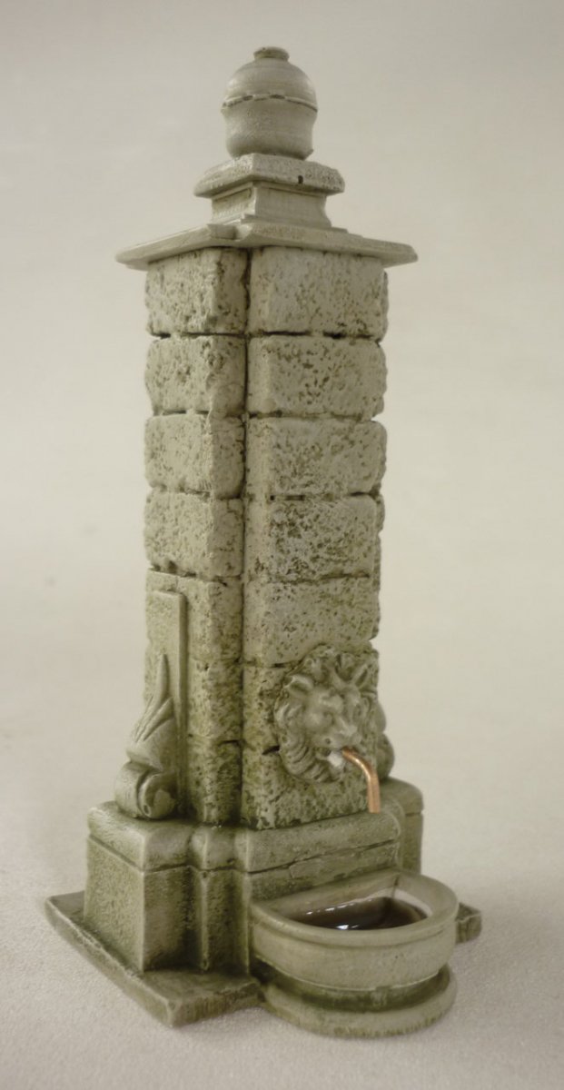 RT-Diorama 35250 Fontaine de la ville 1/35  – imagen 3