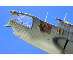 Intérieur avant du B-17G Eduard 73382, échelle 1/72, Revell – immagine 7