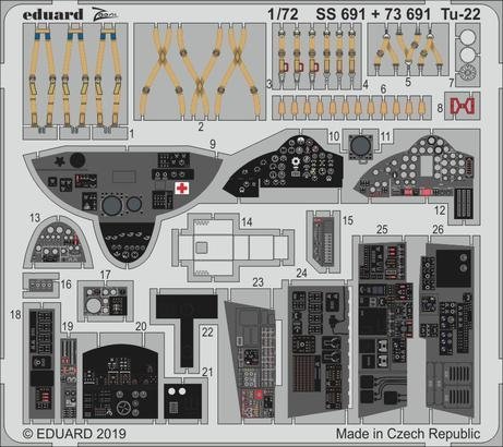 Intérieur du Tu-22 Eduard 73691 au 1/72 TRUMPETER
