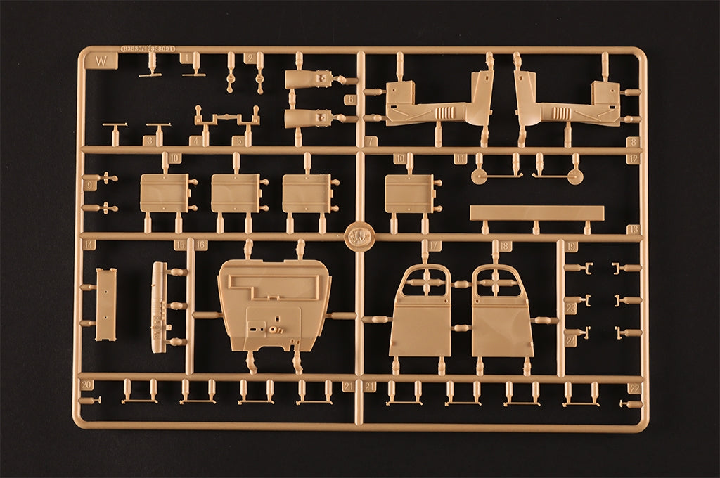 J&amp;#39;adore le kit 63567 CCKW-352 avec obusier M2A1 de 105 mm - Version tourelle mitrailleuse 1/35 – image 20