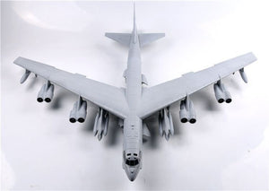 Modelcollect UA72200 B-52H US Stratofortress Bombardier stratégique 1/72 – imagen 13