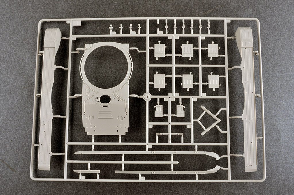 Trumpeter 09601 Obj.172 T-72 Ural soviétique au 1/35  – Bild 6