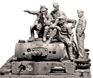 Master Box 3561 Rommel et l&amp;#39;équipage d&amp;#39;un char allemand (DAK, 1941-1943) 1/35 – immagine 9
