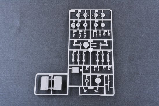 Trumpeter 05552 KV-5 Char super lourd (1/35) – image 6