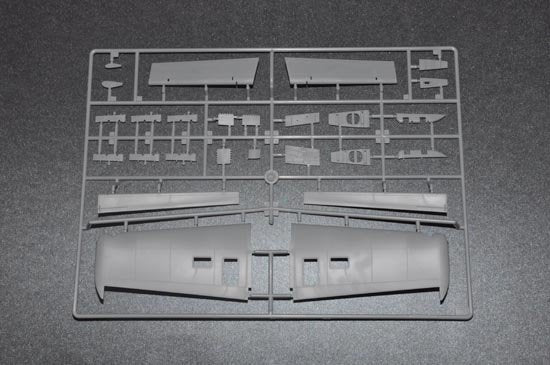 Trumpeter 02253 A-1H AD-6 Skyraider 1/32 – image 19
