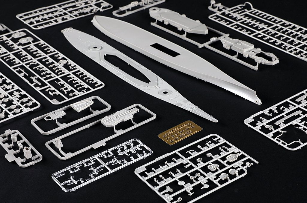 Maquette Trumpeter 06748 Cuirassé USS Missouri BB-63 1/700 – image 15