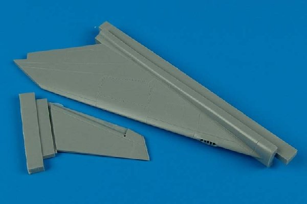 Aires 4434 J35 Draken dérive verticale 1/48 Hasegawa