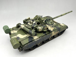Maquette Amusing Hobby 35A060 Char de combat principal russe T-80U - Kit intérieur complet 1/35 – image 2