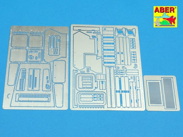 Aber 35A077 Pont supérieur du moteur pour voiture blindée lourde Sd. Kfz. 234 (1/35)