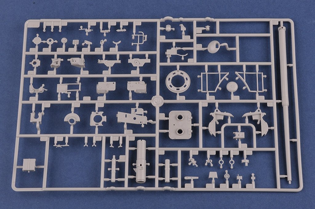 Hobby Boss 84530 German Sd.Kfz.182 King Tiger Porsche Turret w/ Zimmerit 1/35 – zdjęcie 8