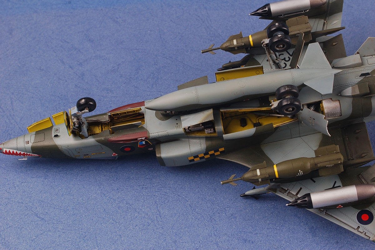 Kitty Hawk 80106 Sepecat Jaguar GR.1/GR.3 1/48 – Bild 4