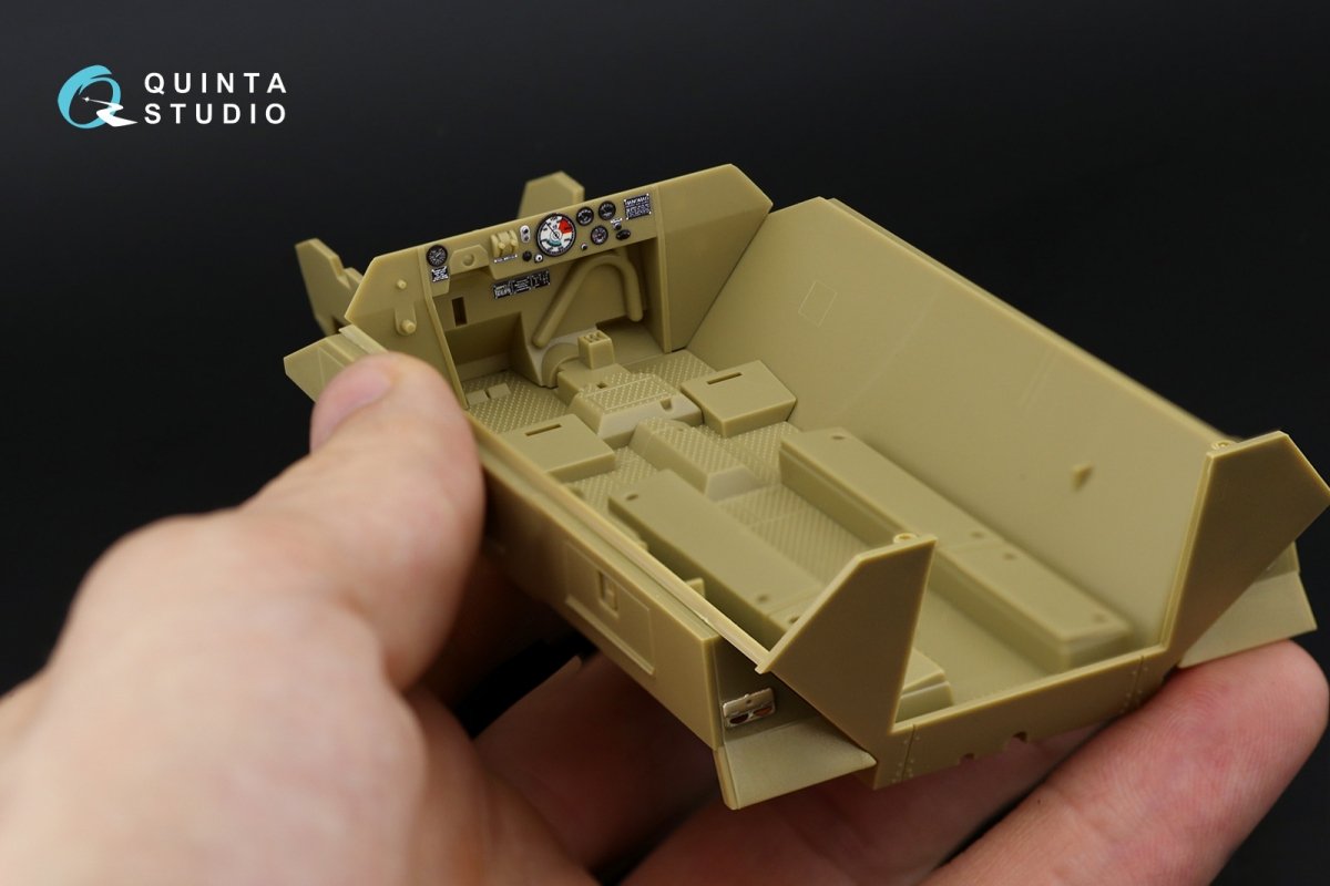 Intérieur imprimé en 3D et coloré sur papier décalcomanie pour la famille SD.KFZ.251 de Quinta Studio QD35050 (Tamiya) au 1/35 – Bild 4