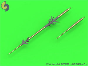 Master AM-48-122 Su-17, Su-20, Su-22 (Monteur) - Tubes Pitot et canons de 30 mm 1/48 – image 2