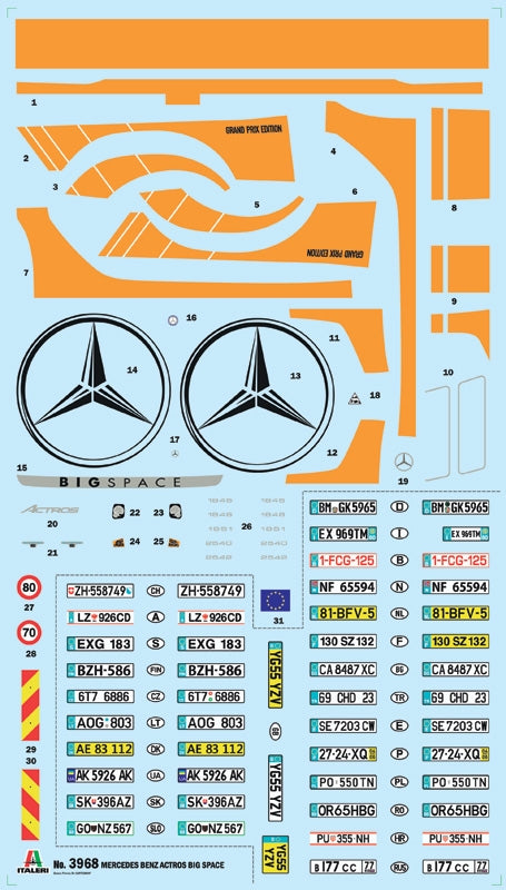 Italeri 3968 MB Actros MP4 Big Space - Édition Grand Prix 1/24 – image 4