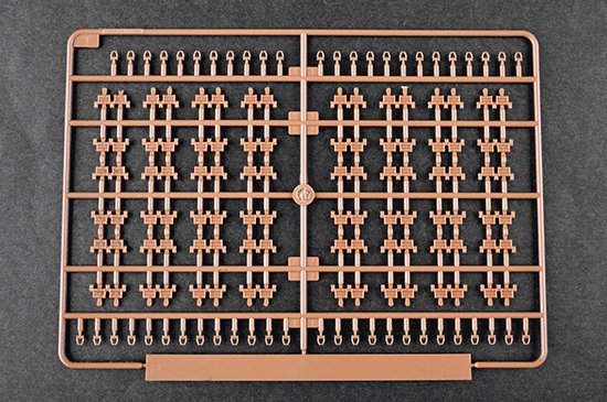 Trumpeter 09579 Char de combat principal russe T-80UE-1 au 1/35 – image 18