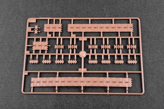 Trumpeter 09505 SU-101 soviétique SPA 1/35 – Bild 6
