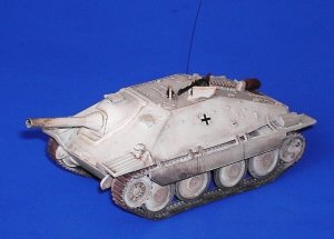Attaque 72844 Falmmpanzer 38(t) Hetzer (1/72) – image 2