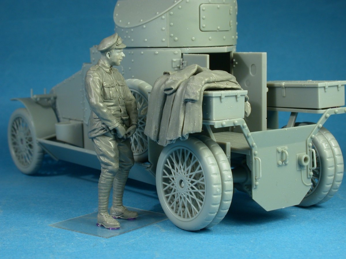 Copper State Models F35-009 Relève de sous-officier de la division de véhicules blindés de la RNAS britannique 1/35  – immagine 2