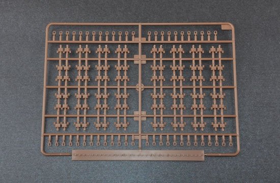 Trumpeter 05581 Char de combat principal russe T-80BVD (1/35) – immagine 13