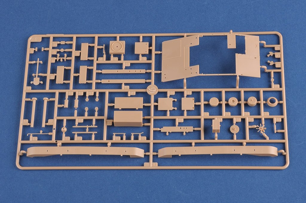 Hobby Boss 84556 TACAM T-60 roumain 1/35 – image 4