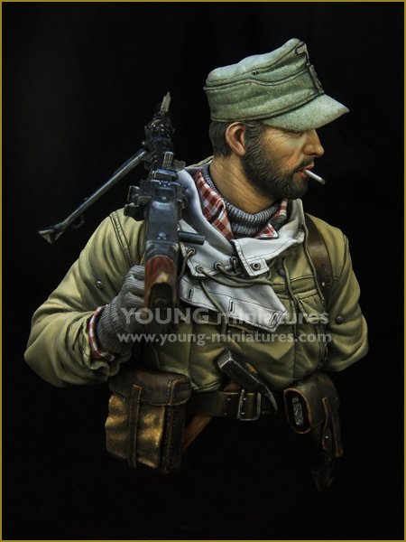 Young Miniatures YM1860 SS GEBIRGSJAGER WWII 1/10 – image 7