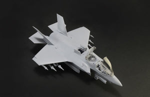 Italeri 1425 F-35 B Lightning II STOVL 1/72 – image 11
