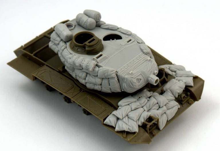 Panzer Art RE35-480 M-41 « Walker Bulldog » avec blindage de sacs de sable 1/35 – image 2