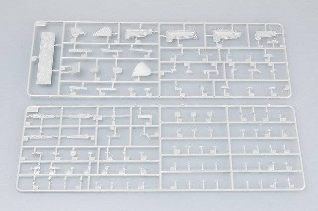 Trumpeter 05753 USS Dwight D.Eisenhower CVN-69 1978 1/700 – zdjęcie 15