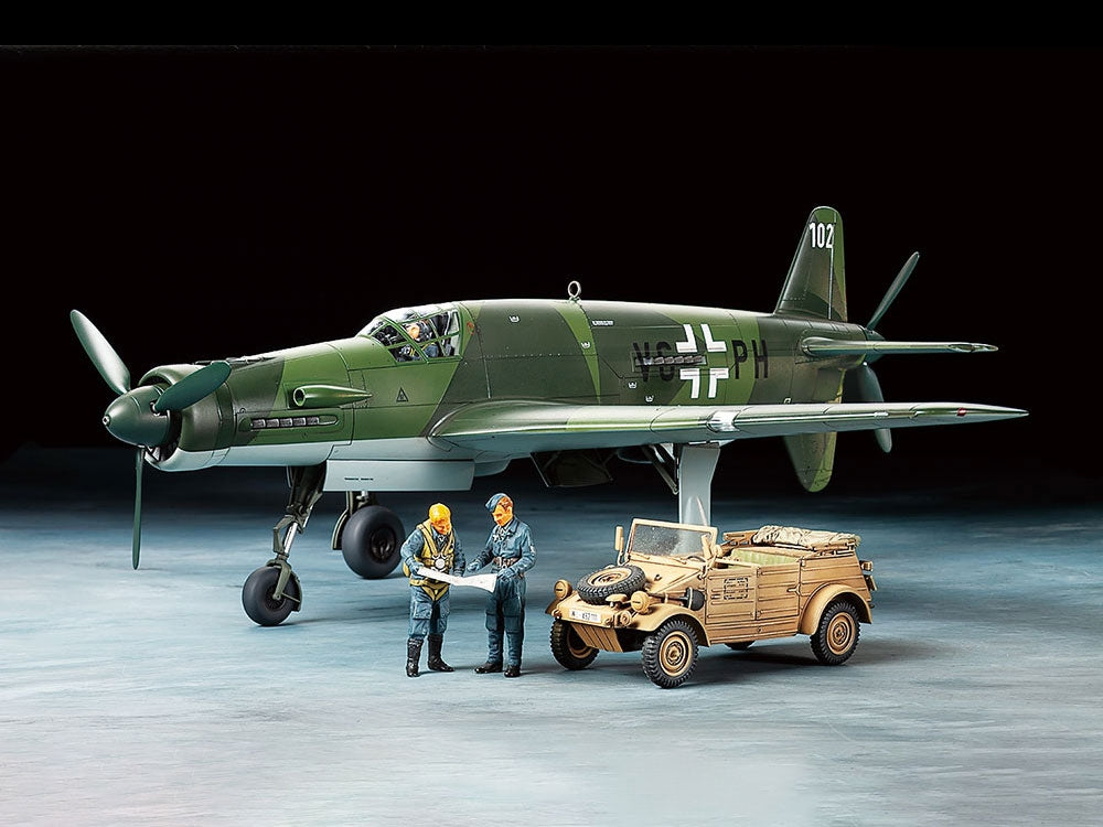 Tamiya 25206 Dornier Do335A Pfeil &amp;amp; Kubelwagen Type 82 Coffret 1/48
