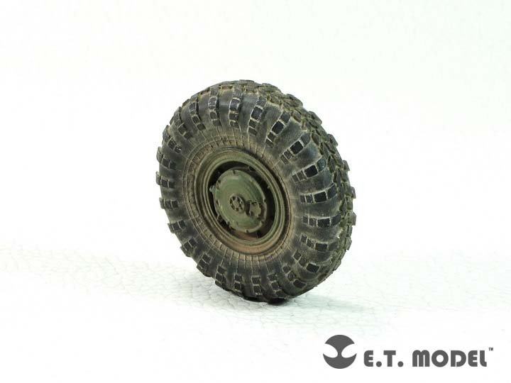 Roues de route lestées pour véhicule militaire polyvalent à haute mobilité russe GAZ39371 (modèle ET ER35-067) - Compatible avec la maquette TRUMPETER 05594 au 1/35 – image 3