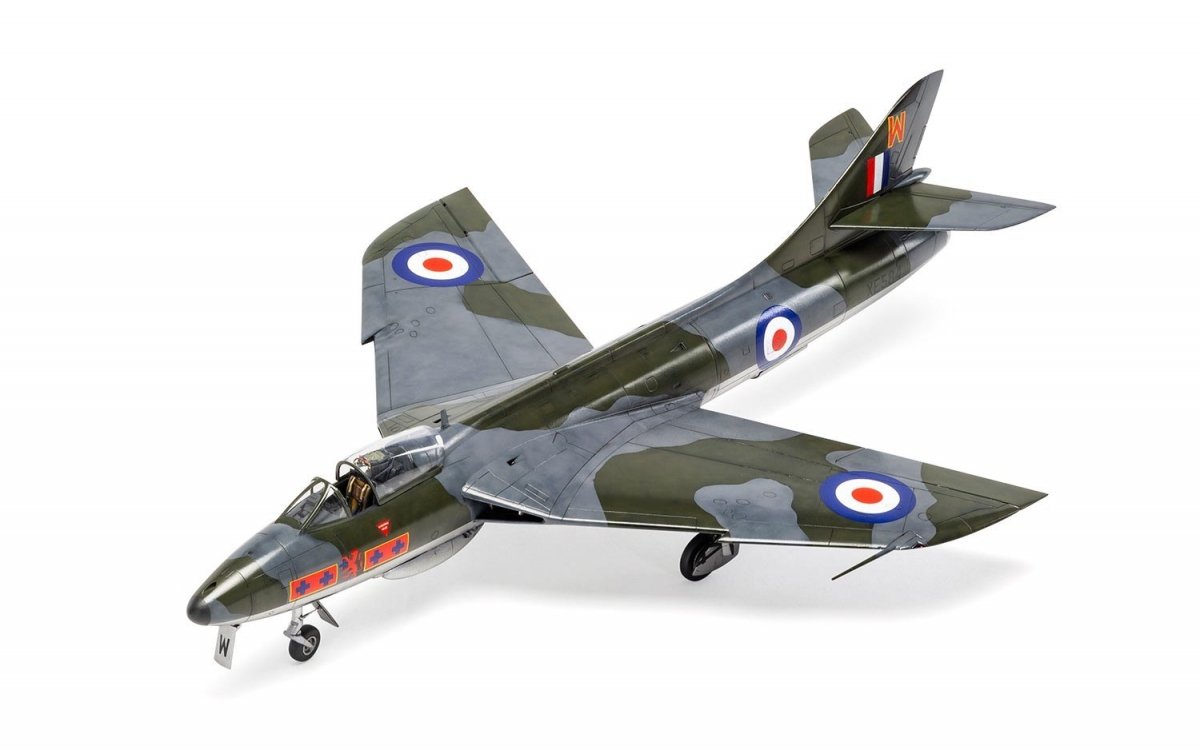 Airfix 09185 Hawker Hunter F6 1/48 – image 11