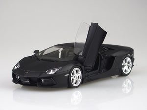 Aoshima 02738 Lamborghini Aventador LP700-4 Noir mat (1/24) – image 3