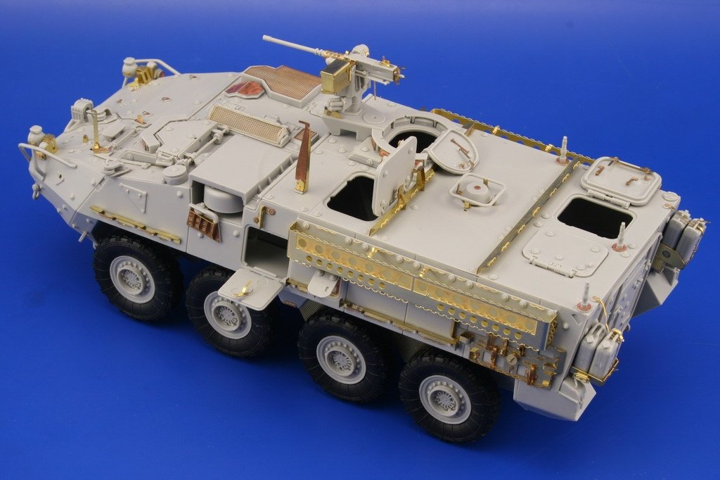 Eduard 35991 M-1126 Support et courroies montés 1/35 Trumpeter – image 3