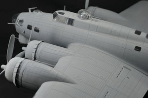 Maquettes HK Models 01E04 B-17 Flying Fortress F et G (1/32) – immagine 9