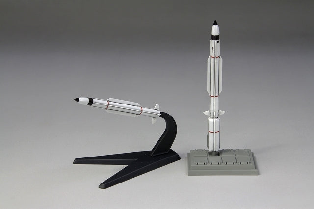 Fine Molds FP28 RIM-161 Missile Standard 3 (SM-3) 1/72  – image 2