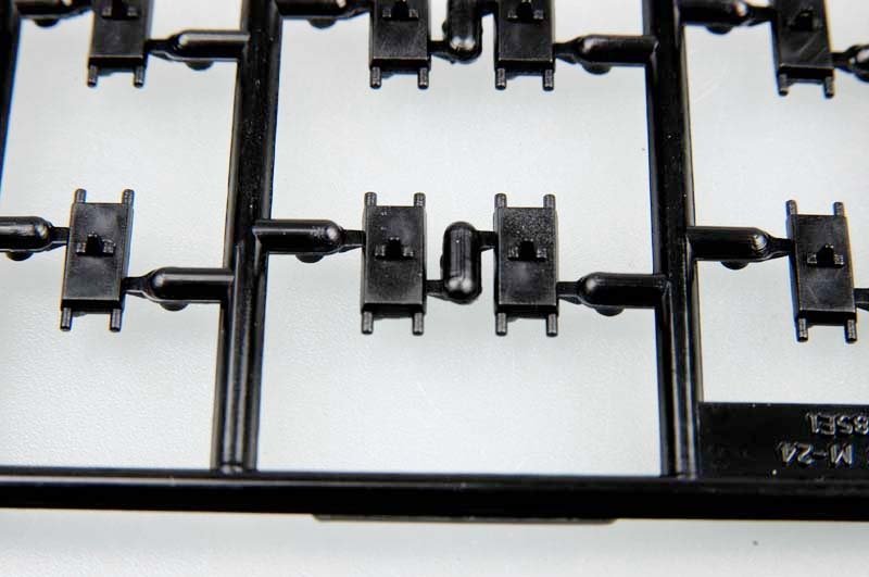 Trumpeter 02036 Chenille US T85E1 pour char léger US M24 (tardif) (1/35) – image 3