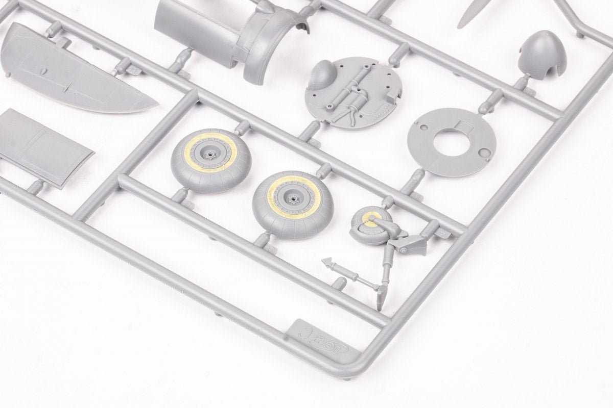 Eduard EX759 Ju 88C-6 ICM 1/48 – immagine 3