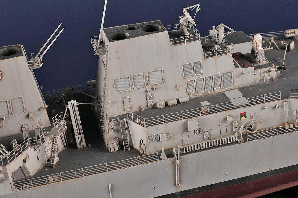 J&amp;#39;adore la maquette 62010 USS Pinckney DDG-91 au 1/200 – imagen 16