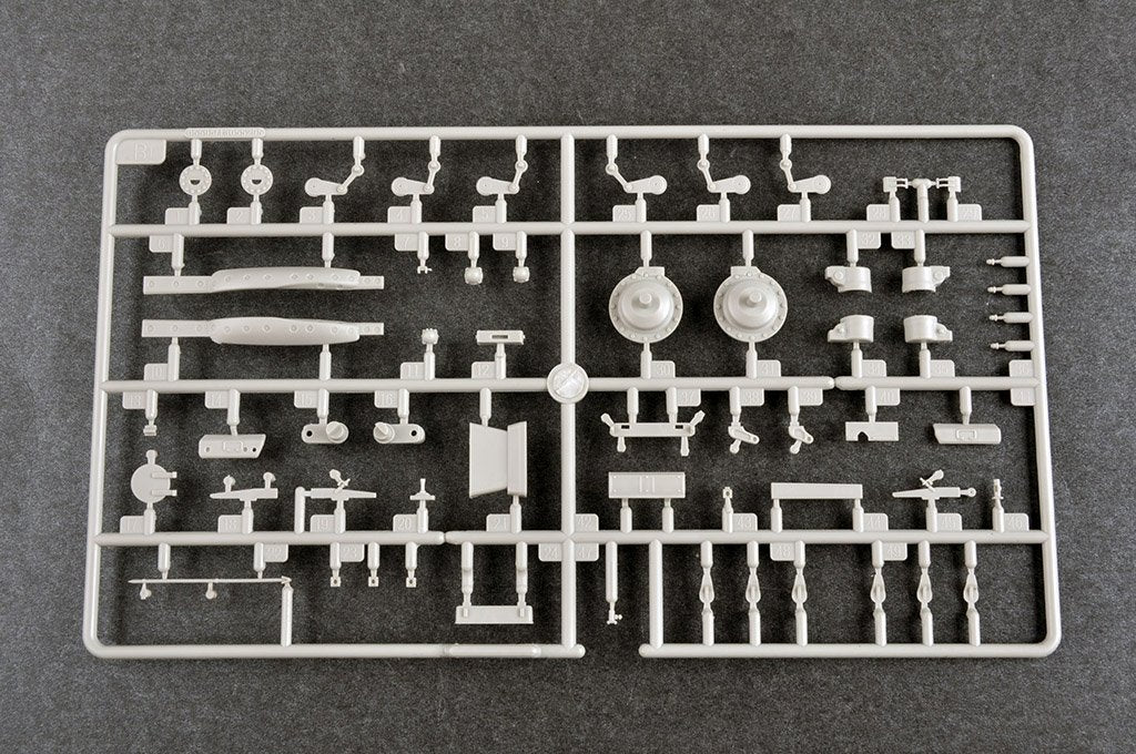 Trumpeter 09609 Char russe T-72B1 avec KTM-6 et blindage à grille 1/35 – immagine 14
