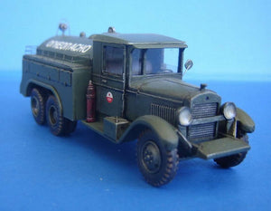 Camion-citerne PST 72021 BZ-35 1/72 – image 2